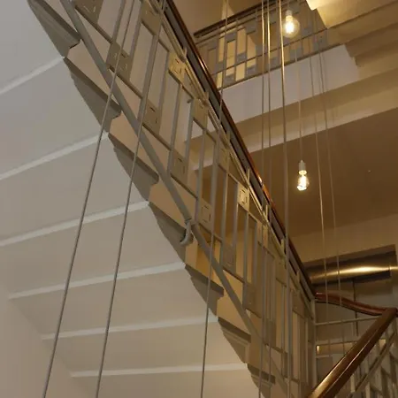 Ar Prestige Penthouse - Noho Apartment